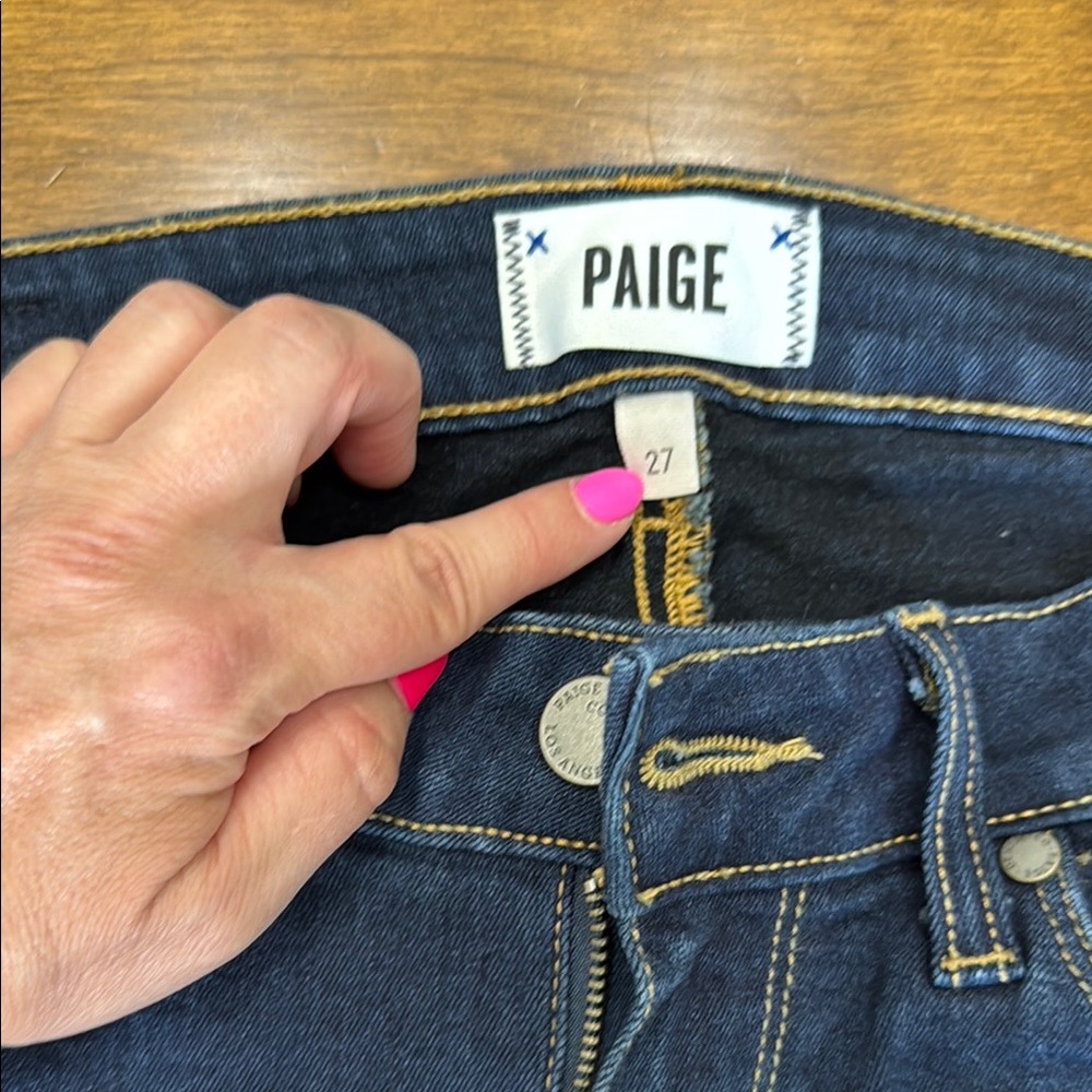 PAIGE Blue High Rise Jeans with Premium Stretch. Verdugo crop.